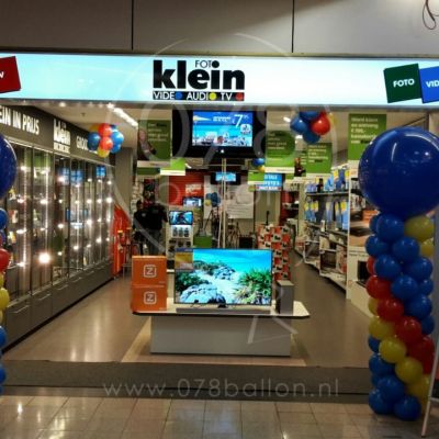 Ballondecoratie 36 winkels Foto Klein (nov. 2015)